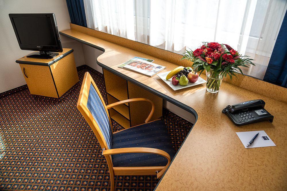 Dorint Airport-Hotel Berlin-Tegel Eksteriør billede