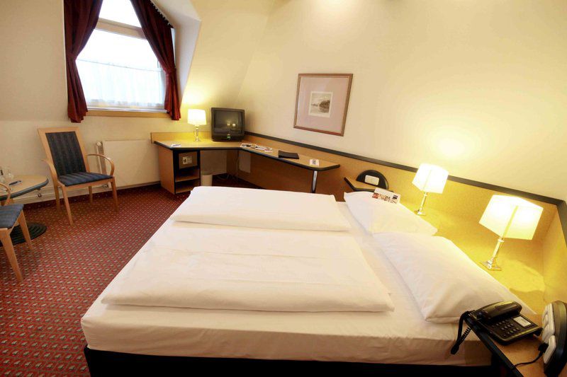 Dorint Airport-Hotel Berlin-Tegel Værelse billede