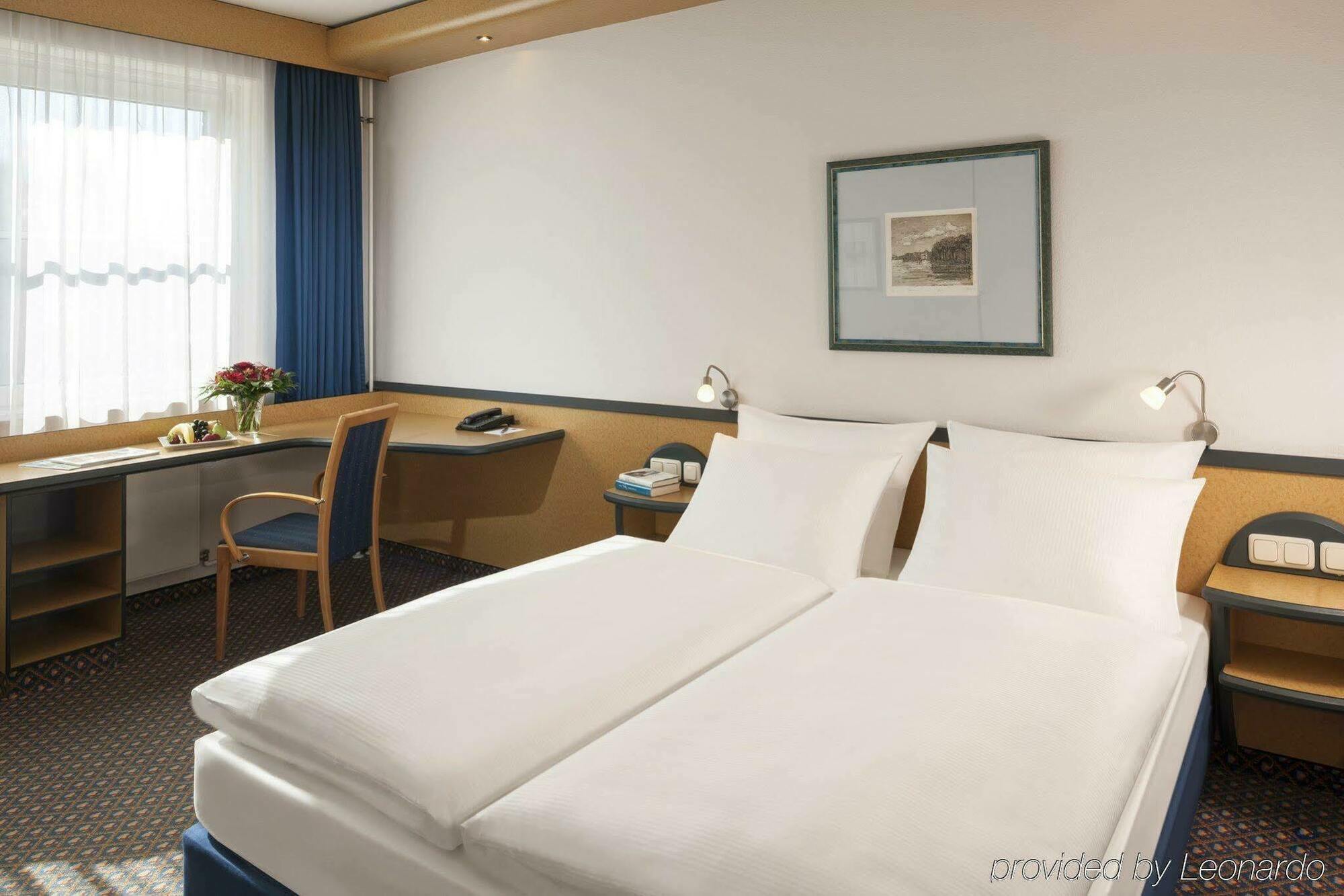 Dorint Airport-Hotel Berlin-Tegel Eksteriør billede